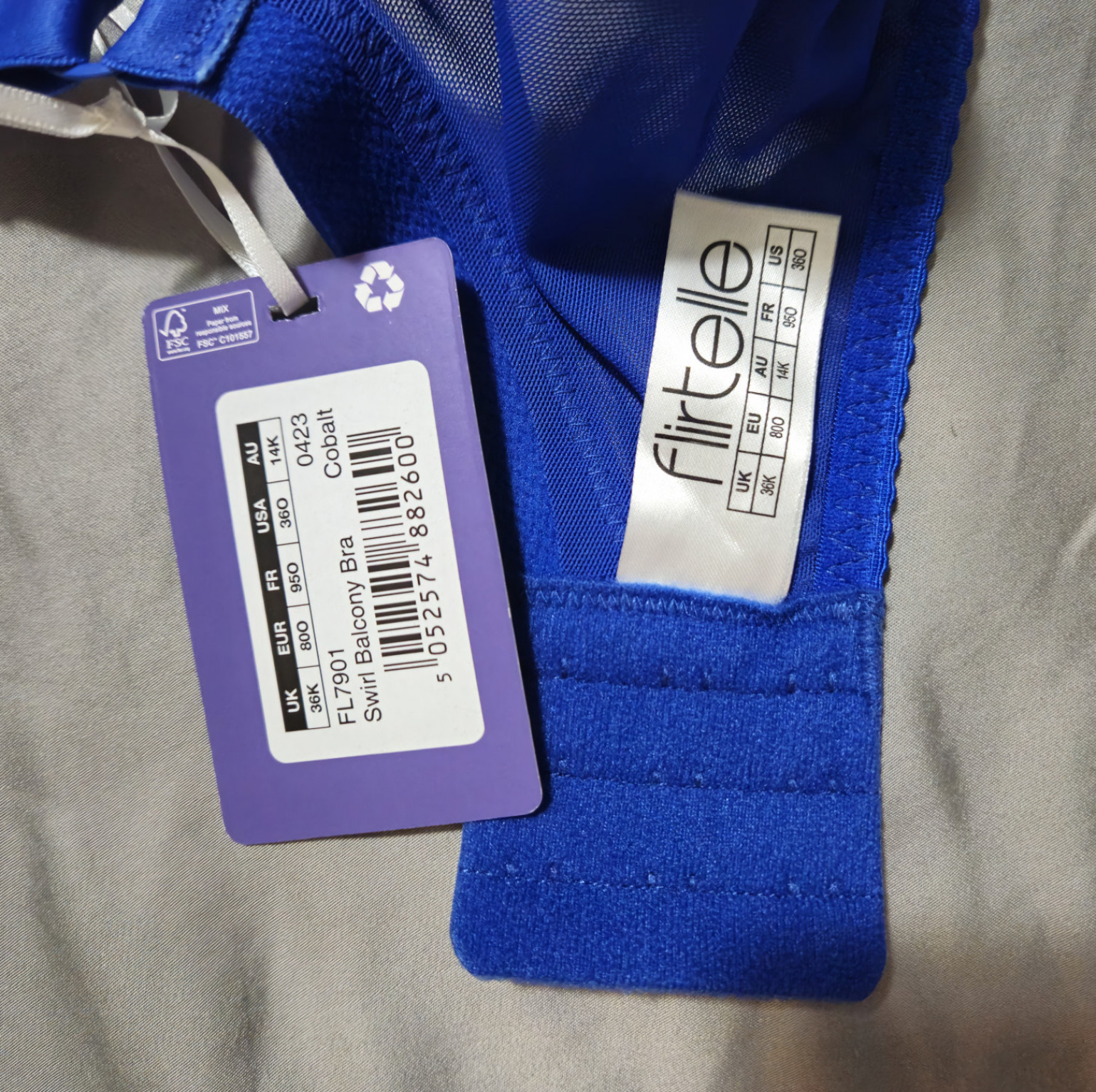 Cobalt blue size 36O Flirtelle bra